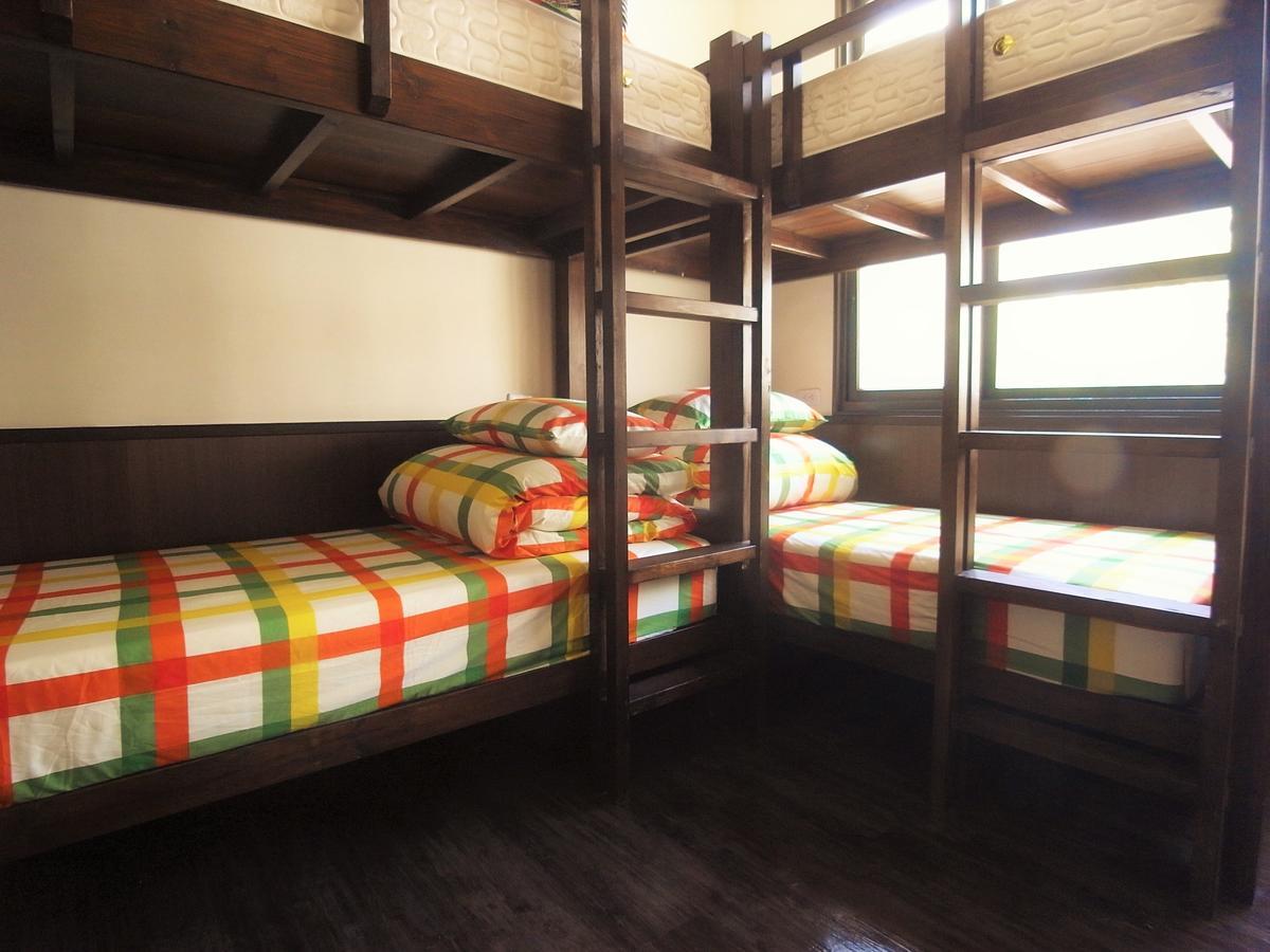 Good Garden Female Hostel Тайнань Экстерьер фото