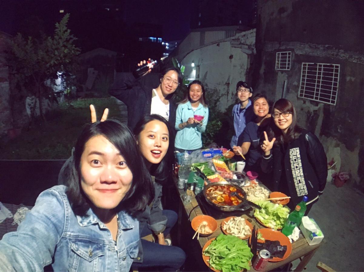 Good Garden Female Hostel Тайнань Экстерьер фото